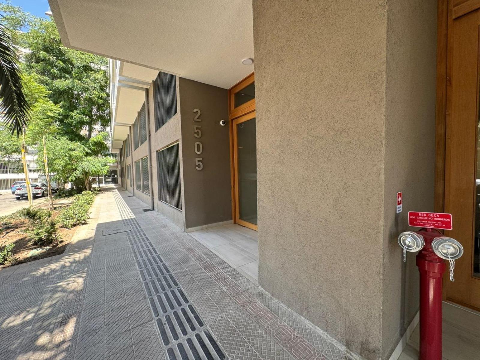 Hom I Luminoso Y Acogedor Depto 1d1b En Apartamento Santiago